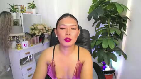 Snapshot of miss_fhakarat chatting on October 19, 5:57 pm miss_fhakarat online show from October 19, 5:57 pm