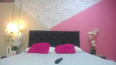 miss_honey1 online show from September 17, 11:28 pm