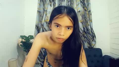 julie online show from March 12, 7:36 am