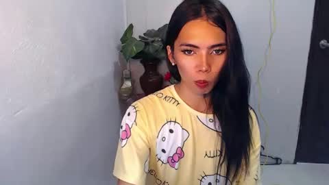 julie online show from March 31, 2:35 am