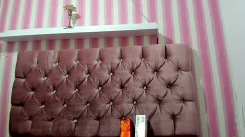 Snapshot of miss_kattya_ chatting on June 16, 12:19 pm miss_kattya_ online show from June 16, 12:19 pm