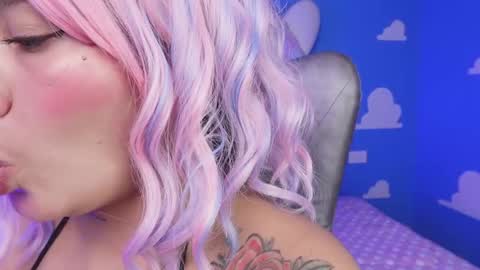 Keisi online show from March 14, 6:35 pm