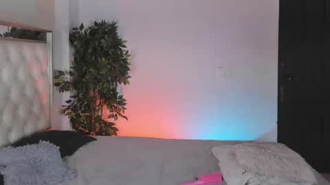 Snapshot of miss_khalifadoll chatting on July 19, 3:16 pm miss_khalifadoll online show from July 19, 3:16 pm