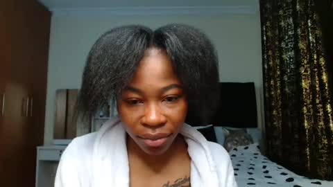 Miss Kiarrafit online show from January 20, 1:39 am