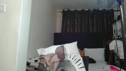 Miss Kiarrafit online show from January 7, 9:01 am