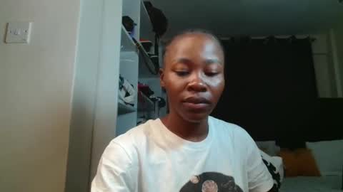 Miss Kiarrafit online show from March 5, 2:24 pm