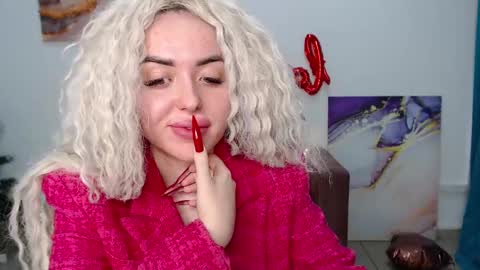 miss_kiten online show from February 22, 11:46 pm