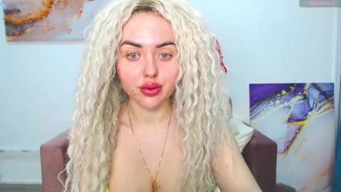 miss_kiten online show from February 27, 8:09 pm