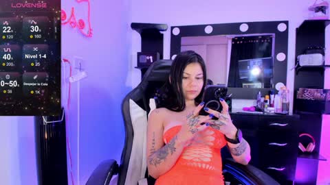 Miss Kittyn online show from December 21, 4:30 am