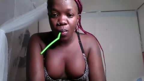 miss_kookie online show from February 19, 6:44 am