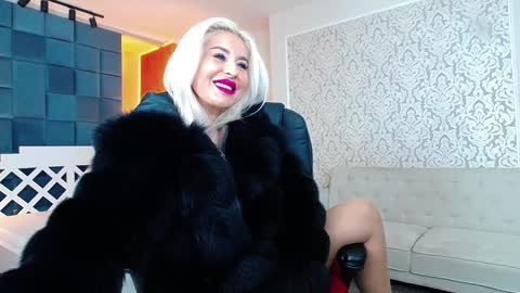 Snapshot of miss_kora chatting on January 14, 11:31 am Miss Kora online show from January 14, 11:31 am