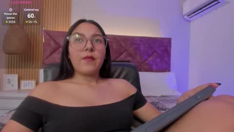 Snapshot of miss_lexy_ chatting on March 7, 7:44 pm lexy online show from March 7, 7:44 pm