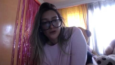 Snapshot of miss_lilieth chatting on March 12, 3:29 pm lilieth online show from March 12, 3:29 pm