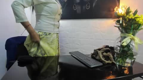 lucero online show from February 10, 7:17 pm