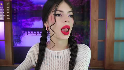 miss_lucyla online show from January 21, 11:03 am