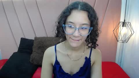 Snapshot of miss_m1a chatting on September 11, 1:49 am mia online show from September 11, 1:49 am