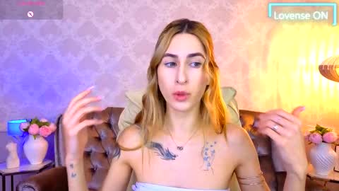   online show from November 9, 6:55 am