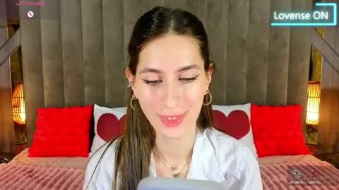 Snapshot of miss_martini chatting on March 15, 7:36 am online show from March 15, 7:36 am