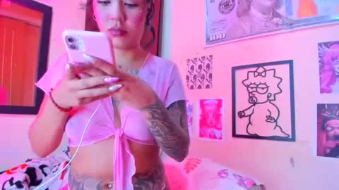 Snapshot of miss_meggaann chatting on July 15, 6:35 pm MEGG online show from July 15, 6:35 pm