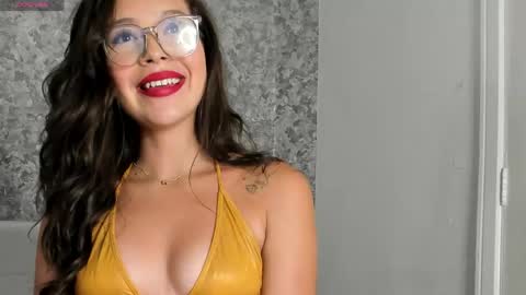 Melody online show from April 30, 2:29 am