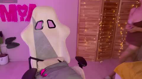 Mamma Mia online show from September 12, 3:28 am