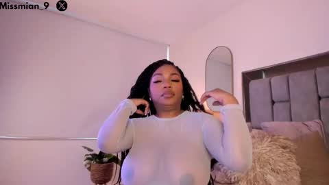 Mian  online show from October 21, 8:09 pm