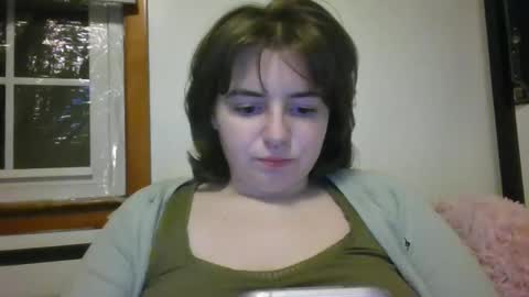 Snapshot of miss_miseryxo chatting on December 28, 12:47 am bri online show from December 28, 12:47 am