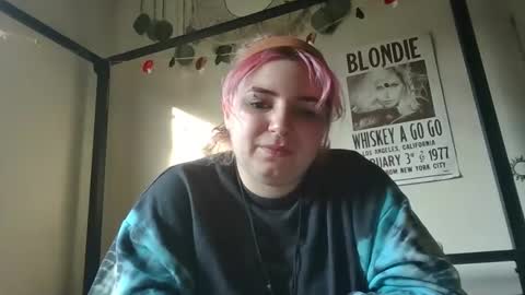 Snapshot of miss_miseryxo chatting on May 8, 11:26 am bri online show from May 8, 11:26 am
