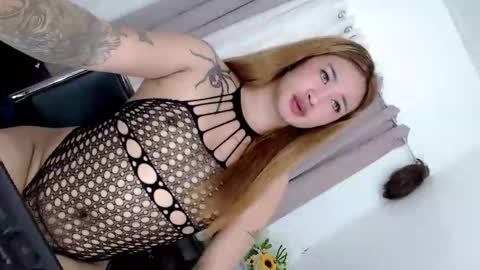 miss_mitchxx online show from May 26, 7:26 am