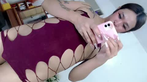 miss_mitchxx online show from July 31, 1:21 pm