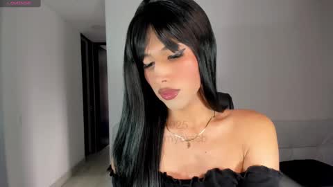 Goddess Myers  thumb up is important for me kisses  online show from February 28, 10:17 pm