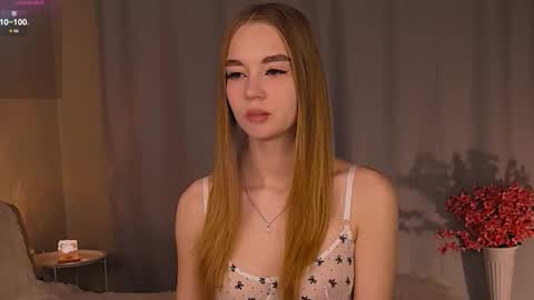 Nicole online show from October 13, 11:49 pm