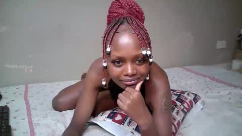 Snapshot of miss_pretty01 chatting on May 17, 11:01 pm miss_pretty01 online show from May 17, 11:01 pm