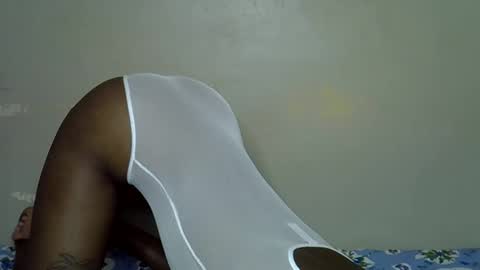 Snapshot of miss_pretty1 chatting on January 6, 5:33 am miss_pretty1 online show from January 6, 5:33 am