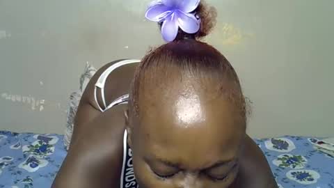 Snapshot of miss_pretty1 chatting on January 9, 6:42 pm miss_pretty1 online show from January 9, 6:42 pm