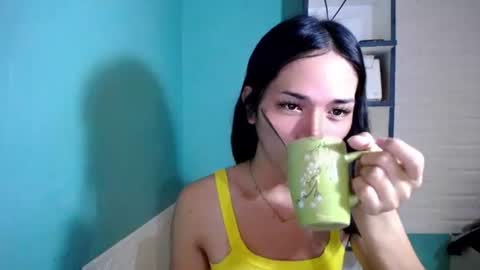 Rona  online show from April 8, 1:05 am
