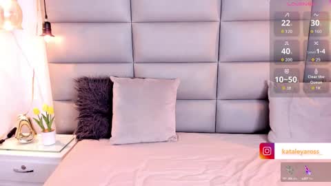 onlyfanskataleyaross online show from October 12, 4:33 am