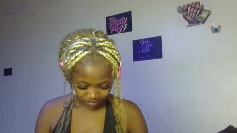 miss_sexyyy online show from January 12, 10:53 am