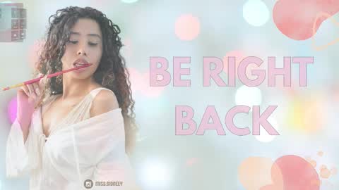 Amy Olivera online show from November 18, 1:15 pm