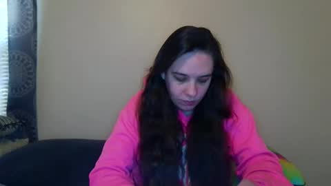 Bella online show from May 1, 3:38 pm