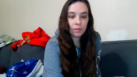 Bella online show from June 2, 5:04 pm