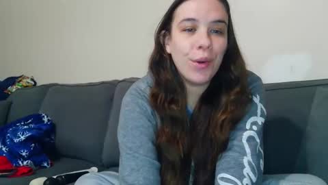 Bella online show from June 3, 2:19 pm