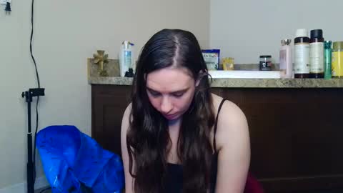 Bella online show from June 4, 2:39 am