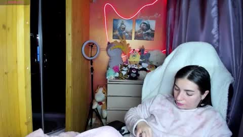 Snapshot of miss_tasy chatting on March 2, 2:47 am Melanie January 15th is my birthday there will be an interesting show online show from March 2, 2:47 am