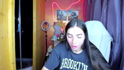 Snapshot of miss_tasy chatting on March 18, 4:59 am Melanie January 15th is my birthday there will be an interesting show online show from March 18, 4:59 am