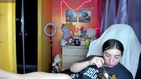 Snapshot of miss_tasy chatting on April 5, 6:32 am Melanie January 15th is my birthday there will be an interesting show online show from April 5, 6:32 am