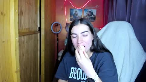 Snapshot of miss_tasy chatting on April 13, 5:46 am Melanie January 15th is my birthday there will be an interesting show online show from April 13, 5:46 am
