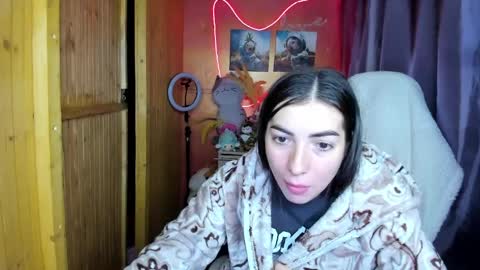 Snapshot of miss_tasy chatting on April 17, 6:27 am Melanie January 15th is my birthday there will be an interesting show online show from April 17, 6:27 am