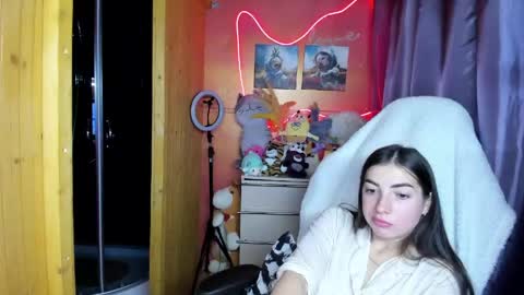 Snapshot of miss_tasy chatting on April 25, 4:59 am Melanie January 15th is my birthday there will be an interesting show online show from April 25, 4:59 am