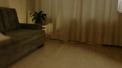 miss_ur_kiss online show from March 19, 2:37 am